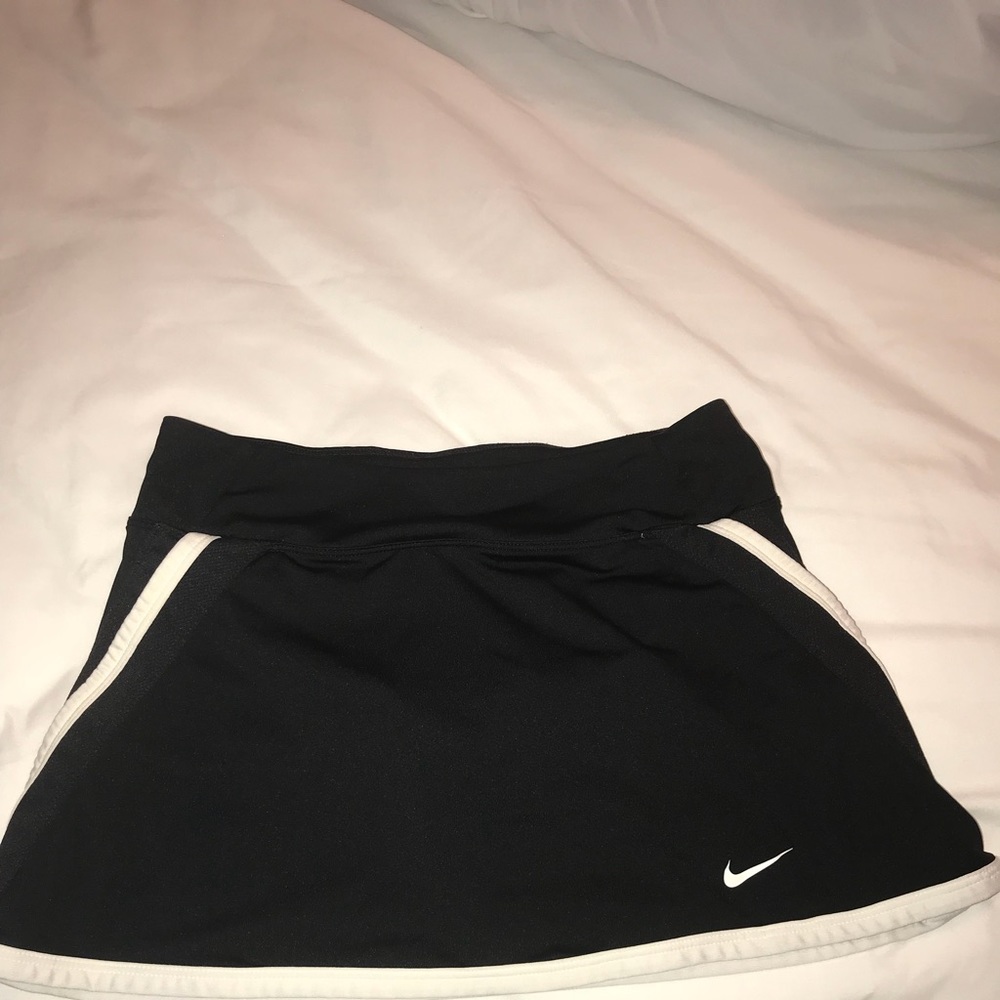Girls Nike Tennis skirt!!